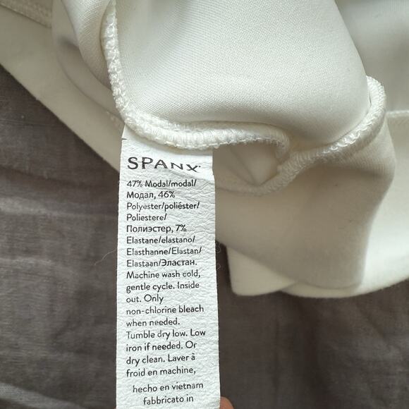 Spanx AirEssentials Sweatshirt One Shoulder Long Sleeve White XL Butter Soft - Picture 8 of 9